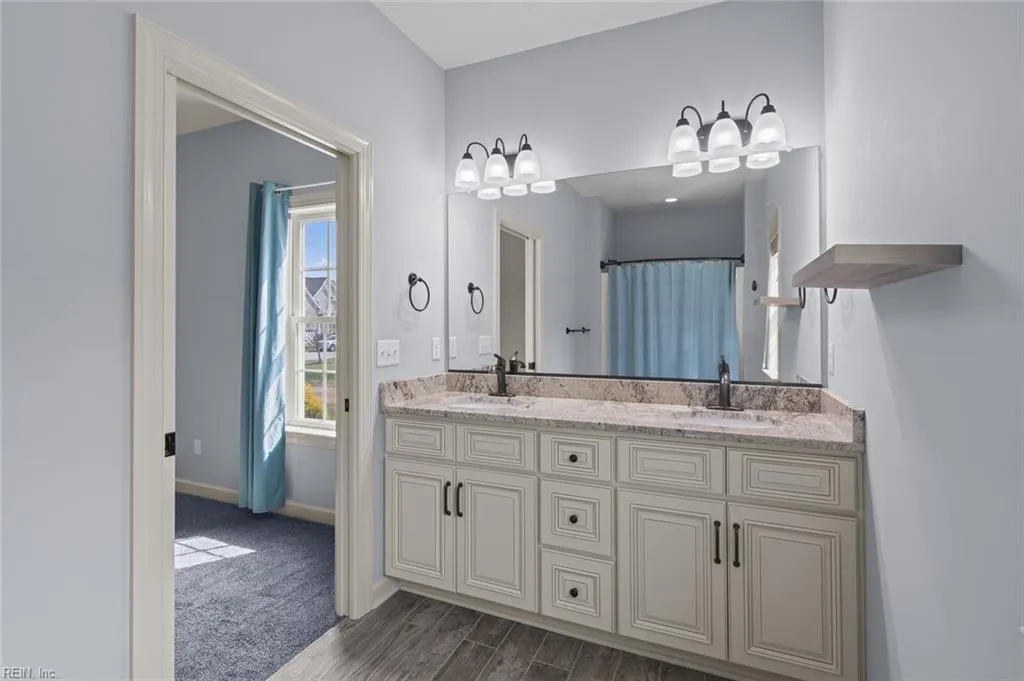 Poquoson, Virginia 23662, United States, 5 Bedrooms Bedrooms, ,4 BathroomsBathrooms,Residential,Active,95222