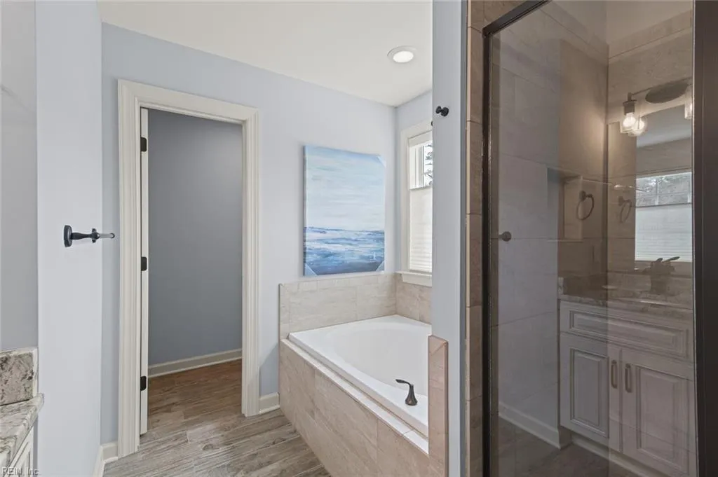 Poquoson, Virginia 23662, United States, 5 Bedrooms Bedrooms, ,4 BathroomsBathrooms,Residential,Active,95222