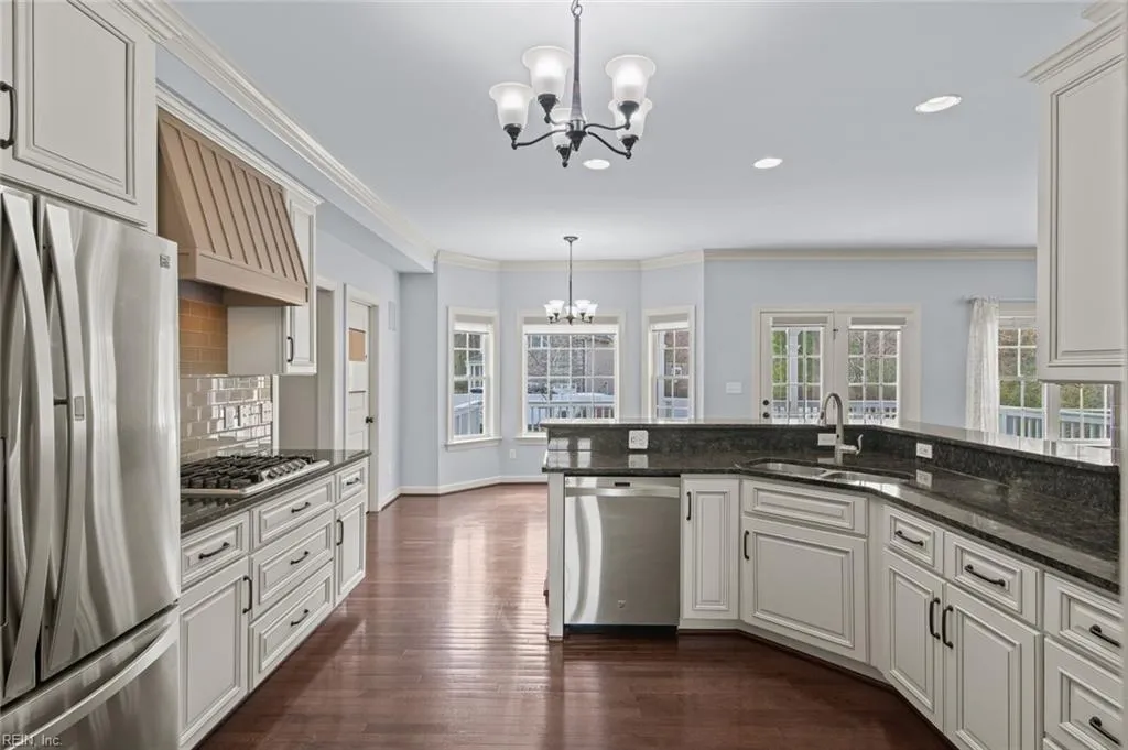 Poquoson, Virginia 23662, United States, 5 Bedrooms Bedrooms, ,4 BathroomsBathrooms,Residential,Active,95222