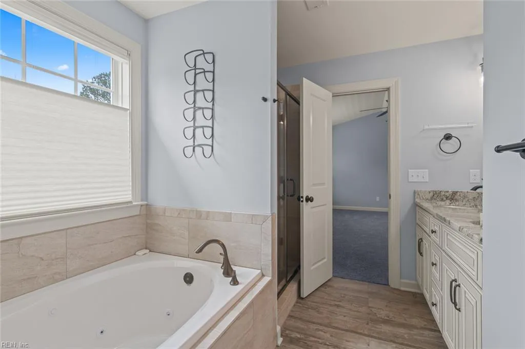 Poquoson, Virginia 23662, United States, 5 Bedrooms Bedrooms, ,4 BathroomsBathrooms,Residential,Active,95222