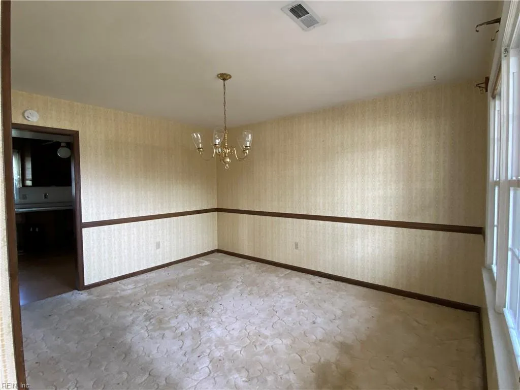 Hampton, Virginia 23669, United States, 4 Bedrooms Bedrooms, ,3 BathroomsBathrooms,Residential,Active,113829