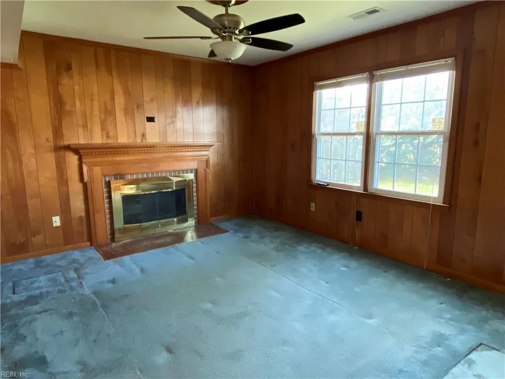 Hampton, Virginia 23669, United States, 4 Bedrooms Bedrooms, ,3 BathroomsBathrooms,Residential,Active,113829