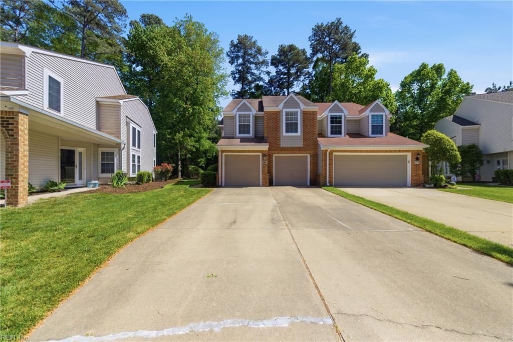 Photo of 114 Spoon Court, Yorktown, VA 23693 (MLS # 10631273)