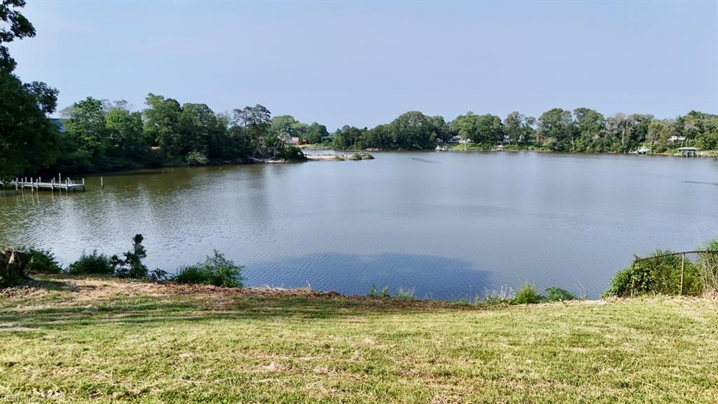 123 Orchard Cove LN