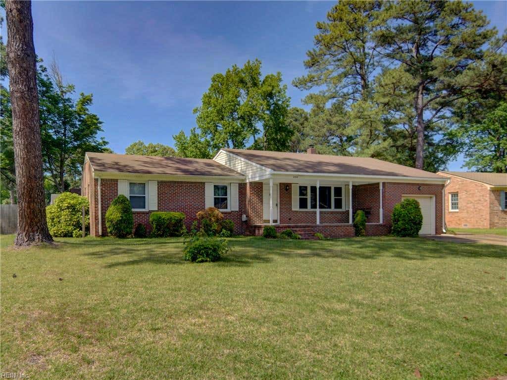 Photo of 4124 Meadowview Road, Portsmouth, VA 23703 (MLS # 10634728)