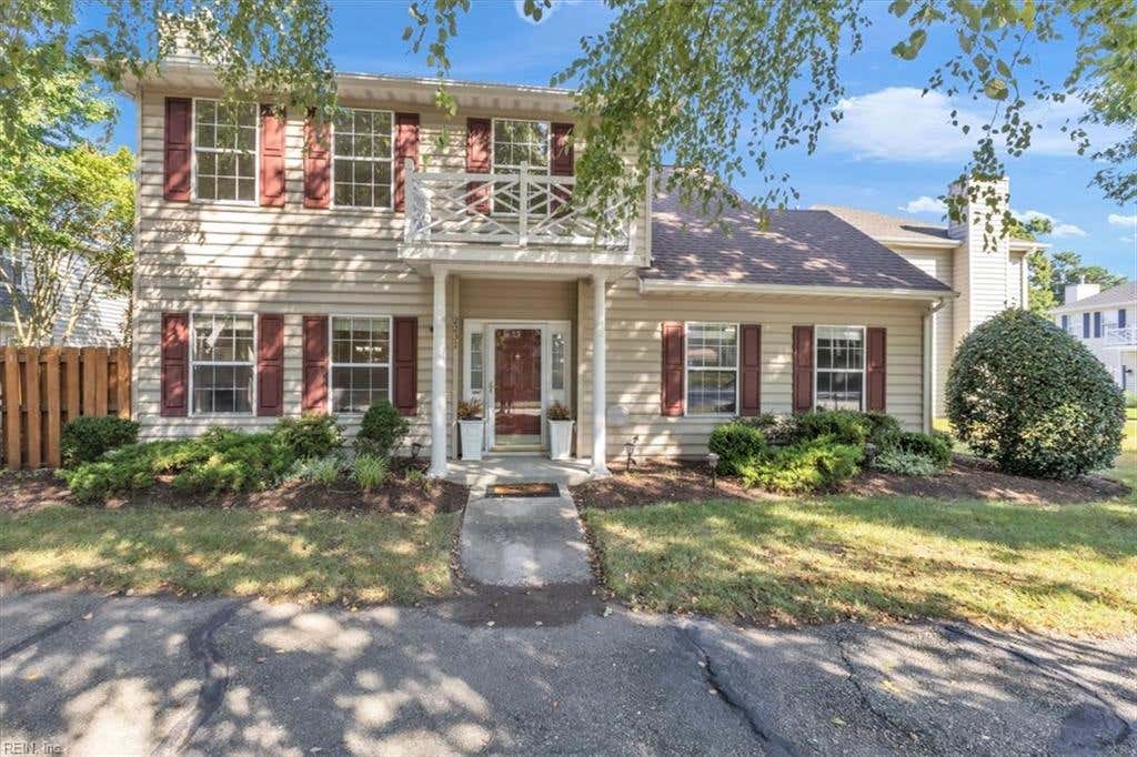 Photo of 2231 White House Cove, Newport News, VA 23602 (MLS # 10650539)
