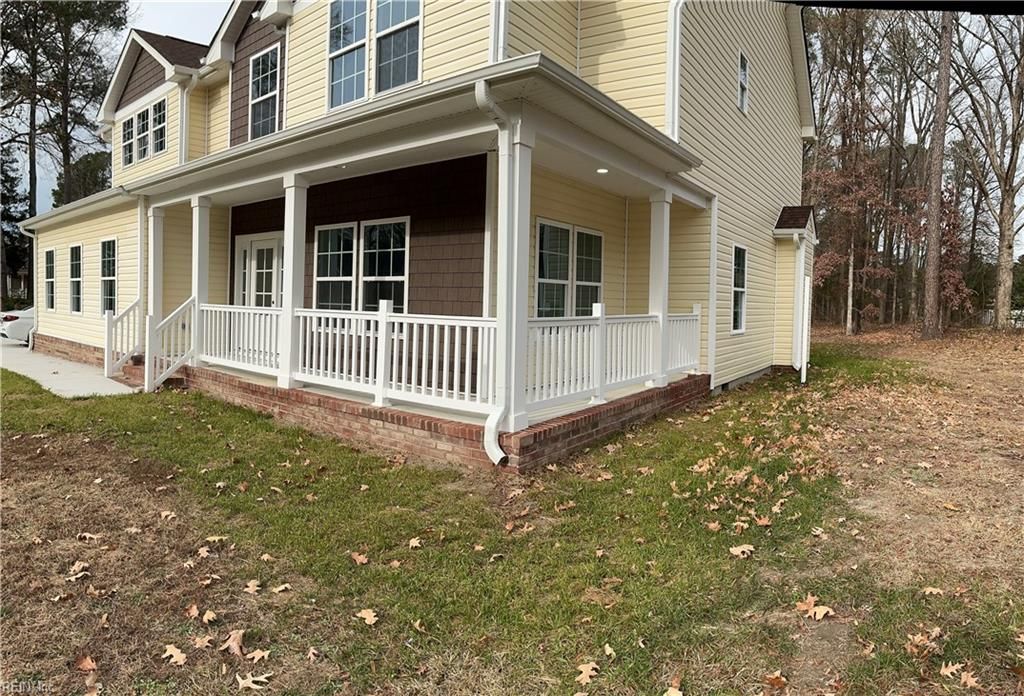 Photo of 307 Smithfield Boulevard, Smithfield, VA 23430 (MLS # 10614208)