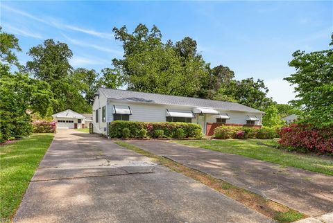 Photo of 2800 Country Club Drive, Suffolk, VA 23435 (MLS # 10631428)