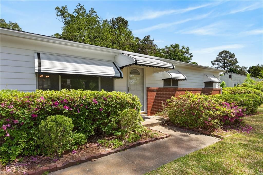 Photo of 2800 Country Club Drive, Suffolk, VA 23435 (MLS # 10631428)