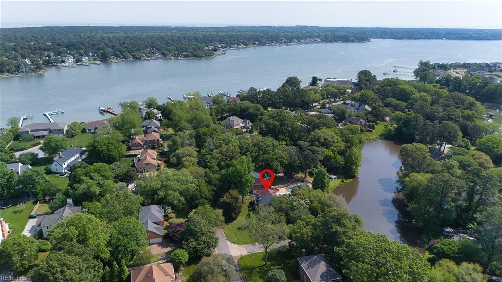 1713 Lovetts Pond LN