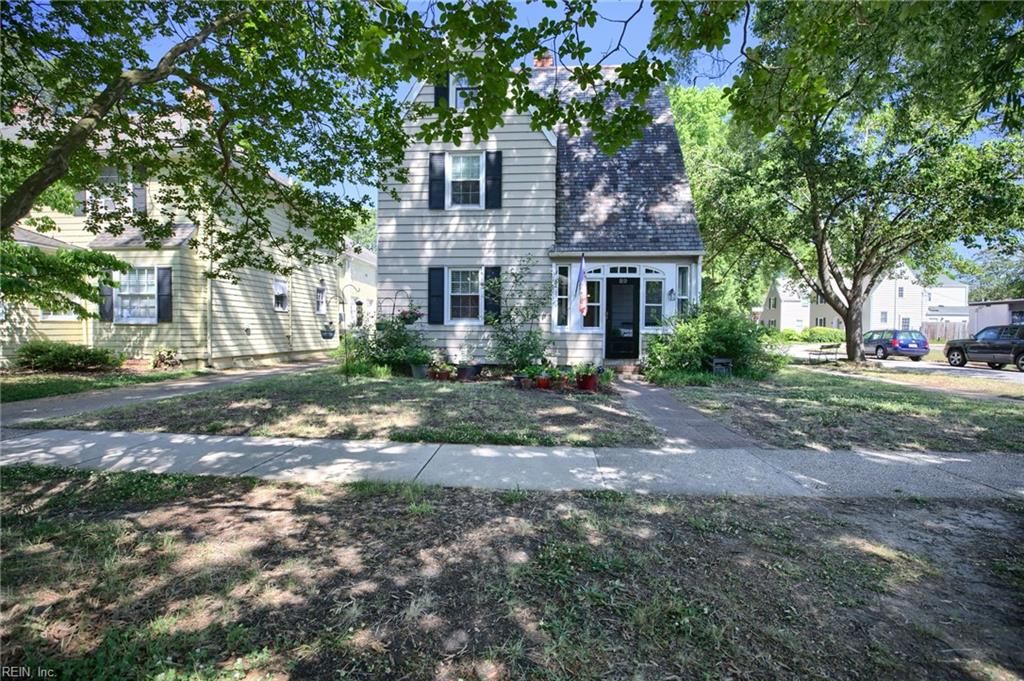 Photo of 89 Main Street, Newport News, VA 23601 (MLS # 10636650)
