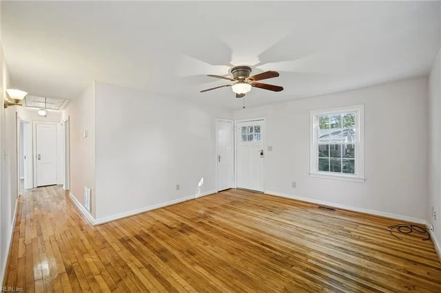 11 Cherry Acres Drive, photo 4 of 25