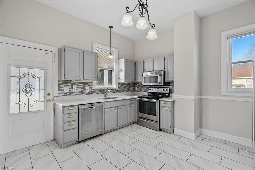 Chesapeake, Virginia 23324, United States, 4 Bedrooms Bedrooms, ,2 BathroomsBathrooms,Residential,Active,12075