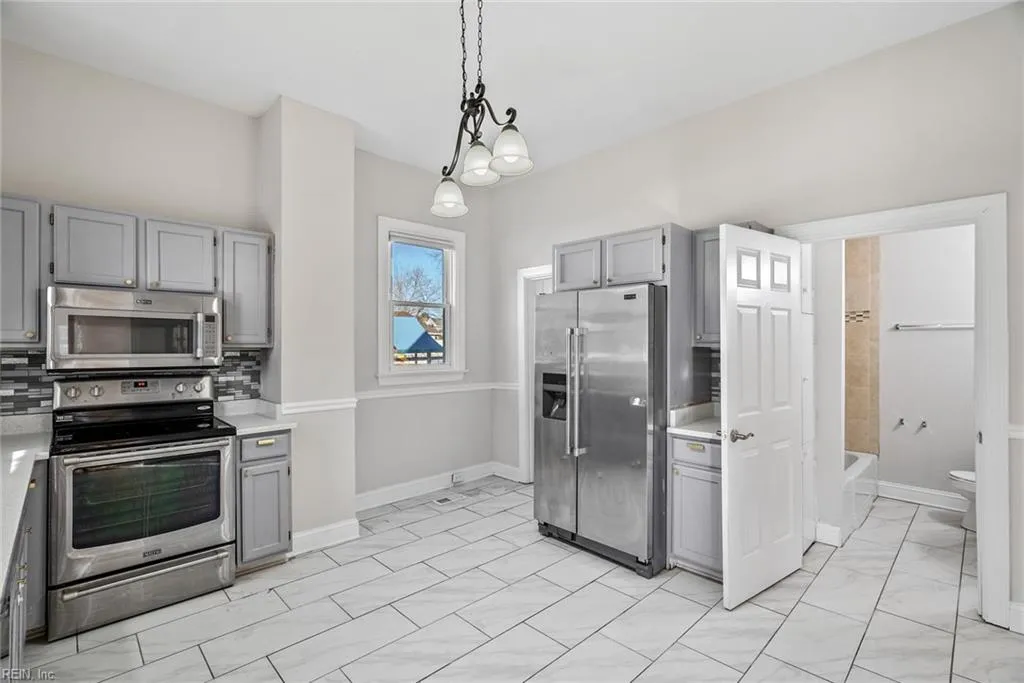 Chesapeake, Virginia 23324, United States, 4 Bedrooms Bedrooms, ,2 BathroomsBathrooms,Residential,Active,12075