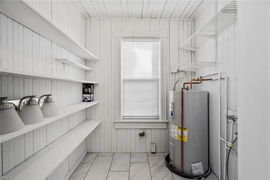 Chesapeake, Virginia 23324, United States, 4 Bedrooms Bedrooms, ,2 BathroomsBathrooms,Residential,Active,12075