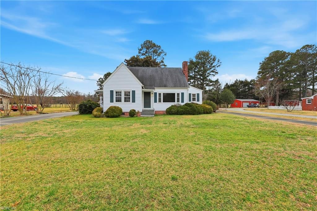 Photo of 344 Colonial Trail E, Surry, VA 23883 (MLS # 10621332)