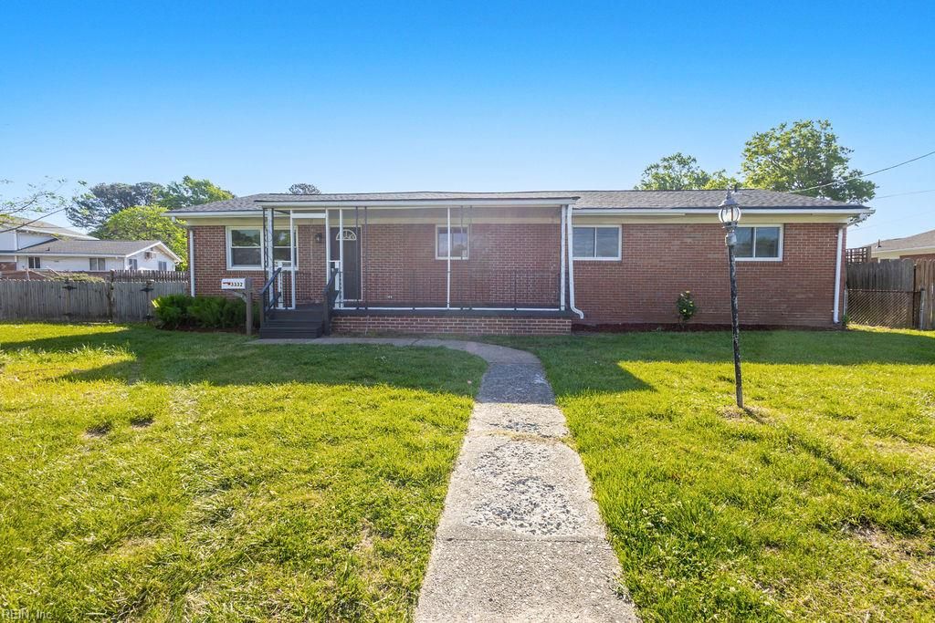 Photo of 3332 Ridgefield Court, Norfolk, VA 23518 (MLS # 10630429)