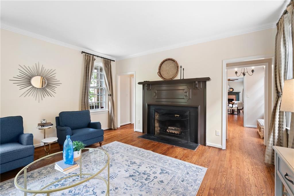 1360 Botetourt GDNS