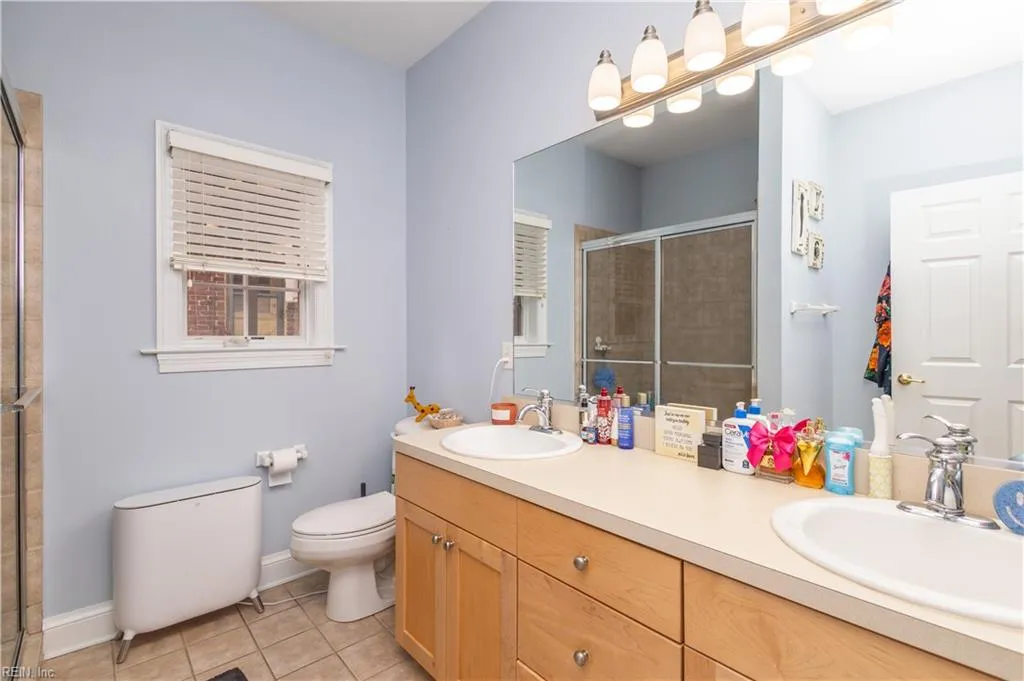 Norfolk, Virginia 23517, United States, 2 Bedrooms Bedrooms, ,2 BathroomsBathrooms,Residential,Active,164651