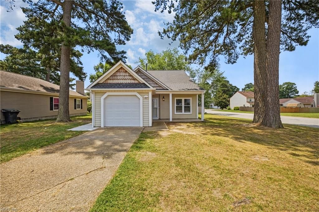 Photo of 880 Brompton Court, Newport News, VA 23608 (MLS # 10640436)