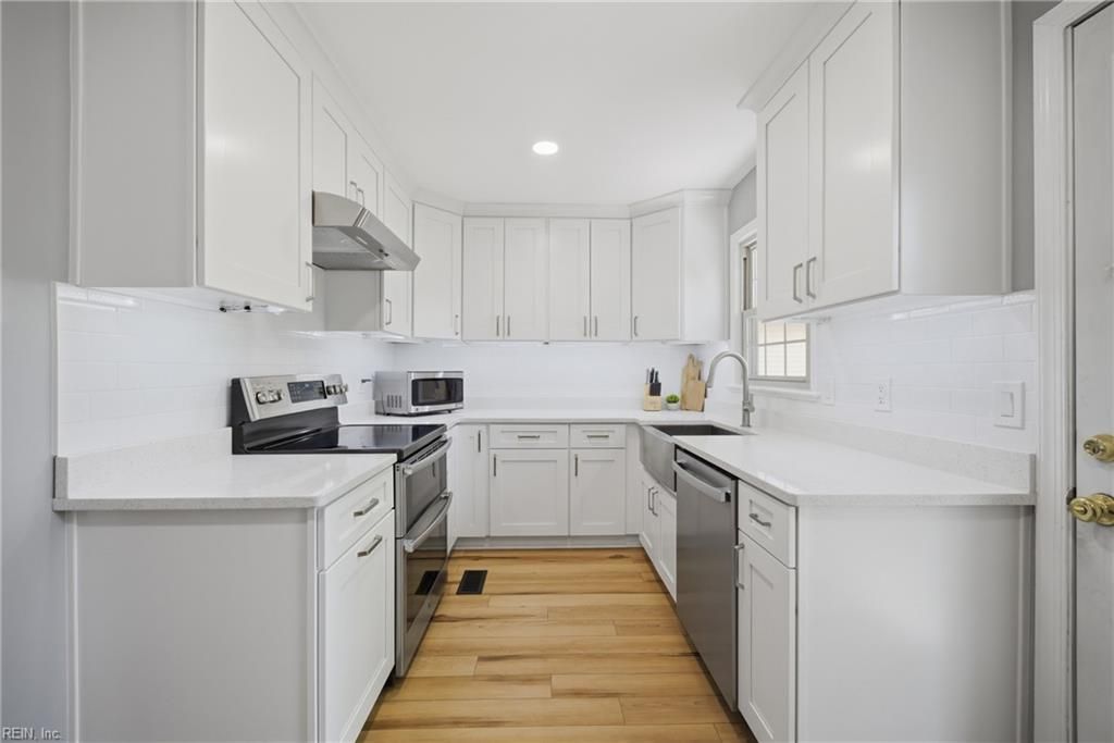 Photo of 2077 Grey Fox Lane, Virginia Beach, VA 23456 (MLS # 10630136)