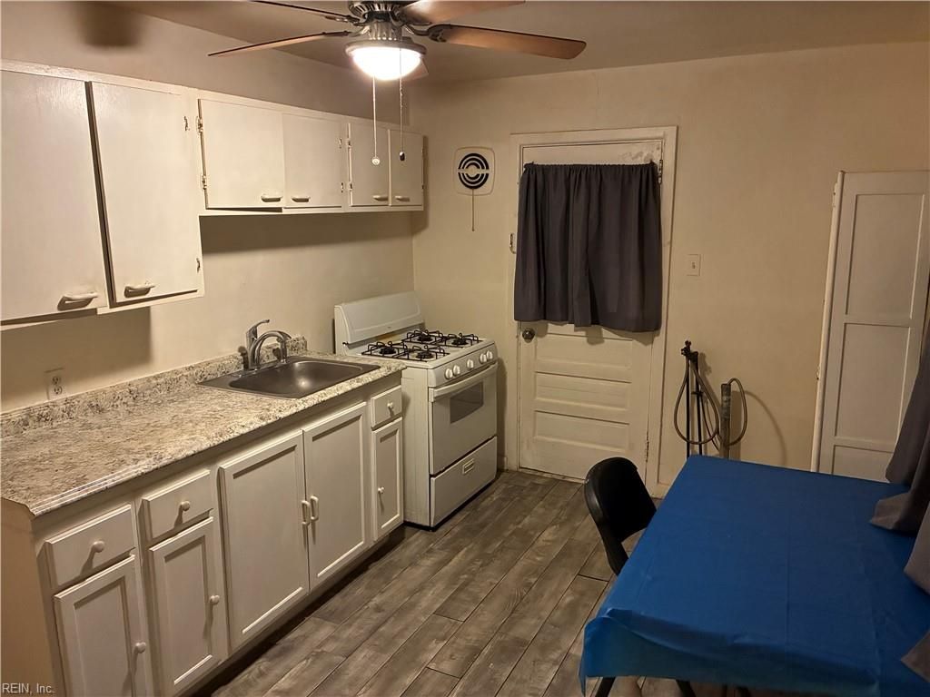 Photo of 1214 Virgilina Avenue, Norfolk, VA 23503 (MLS # 10618472)