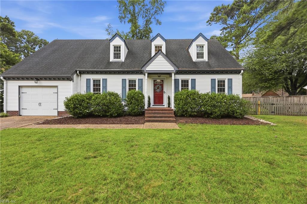 Photo of 424 Pines Of Warrick Drive, Chesapeake, VA 23322 (MLS # 10653596)
