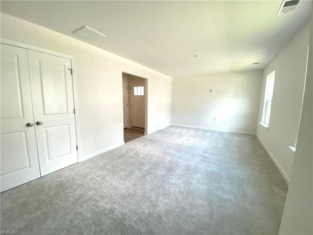 Suffolk, Virginia 23435, United States, 3 Bedrooms Bedrooms, ,3 BathroomsBathrooms,Residential,Pending,51064