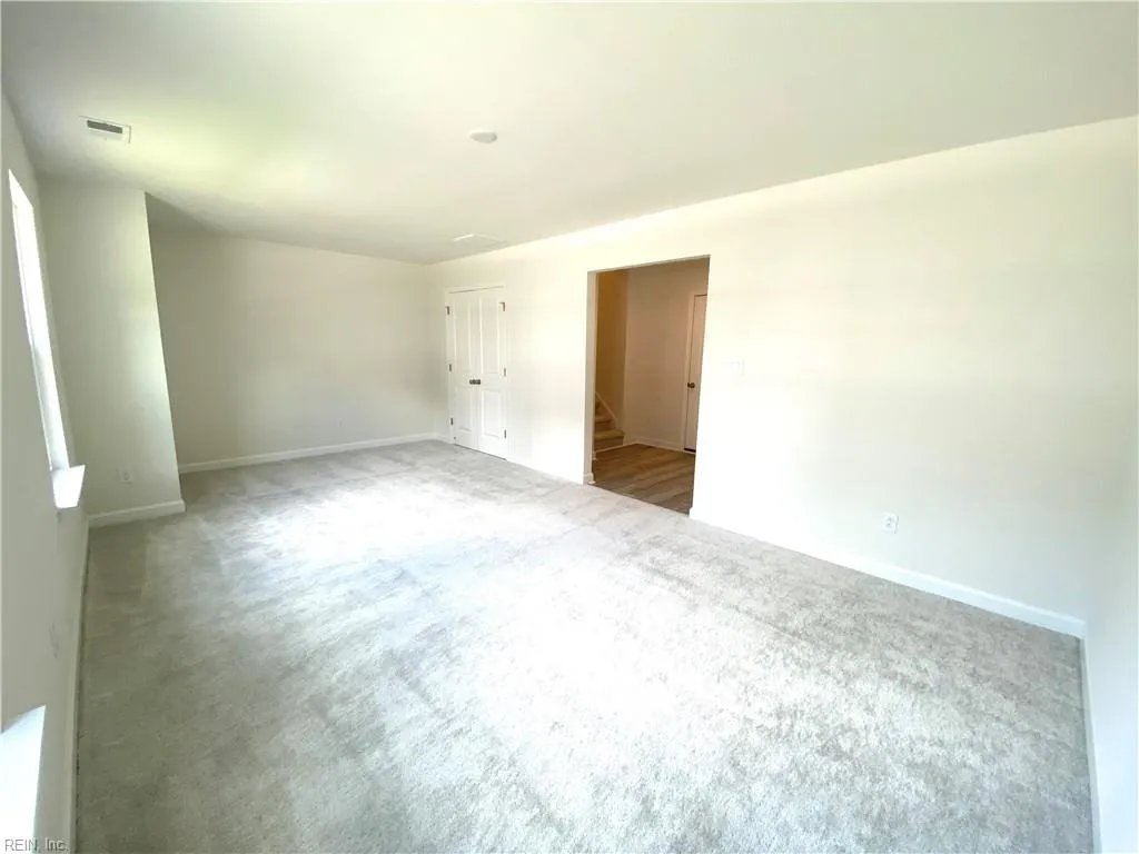 Suffolk, Virginia 23435, United States, 3 Bedrooms Bedrooms, ,3 BathroomsBathrooms,Residential,Pending,51064