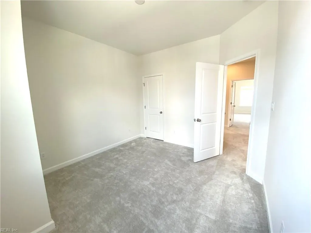 Suffolk, Virginia 23435, United States, 3 Bedrooms Bedrooms, ,3 BathroomsBathrooms,Residential,Pending,51064