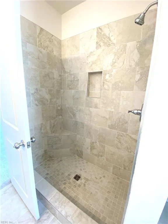 Suffolk, Virginia 23435, United States, 3 Bedrooms Bedrooms, ,3 BathroomsBathrooms,Residential,Pending,51064