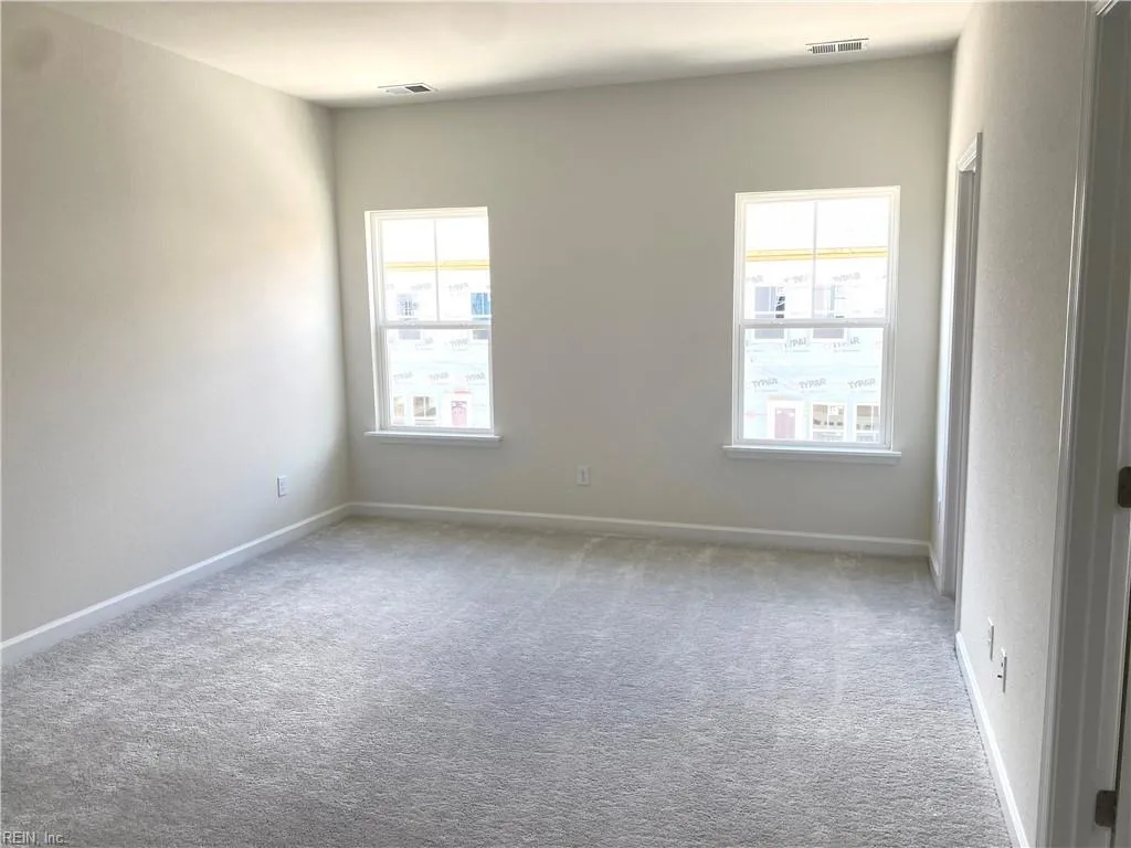 Suffolk, Virginia 23435, United States, 3 Bedrooms Bedrooms, ,3 BathroomsBathrooms,Residential,Pending,51064