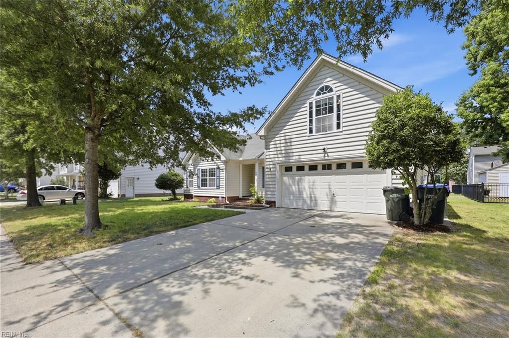 Photo of 402 Calvin Street, Suffolk, VA 23435 (MLS # 10640328)