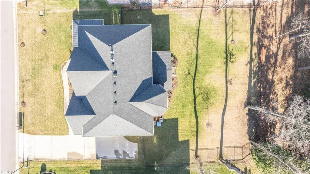 Virginia Beach, Virginia 23455, United States, 5 Bedrooms Bedrooms, ,4 BathroomsBathrooms,Residential,Pending,23899