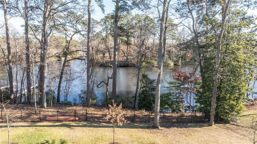 Virginia Beach, Virginia 23455, United States, 5 Bedrooms Bedrooms, ,4 BathroomsBathrooms,Residential,Pending,23899