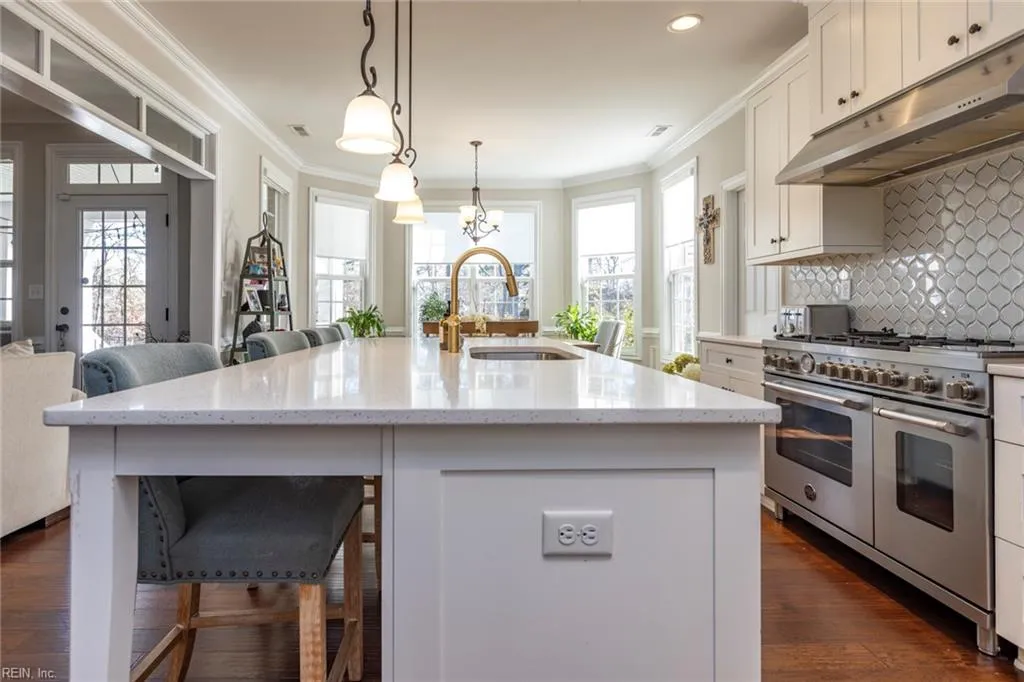 Virginia Beach, Virginia 23455, United States, 5 Bedrooms Bedrooms, ,4 BathroomsBathrooms,Residential,Pending,23899