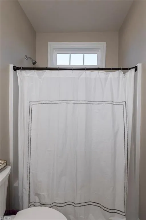 Virginia Beach, Virginia 23455, United States, 5 Bedrooms Bedrooms, ,4 BathroomsBathrooms,Residential,Pending,23899