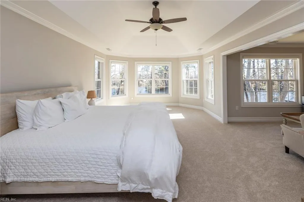 Virginia Beach, Virginia 23455, United States, 5 Bedrooms Bedrooms, ,4 BathroomsBathrooms,Residential,Pending,23899