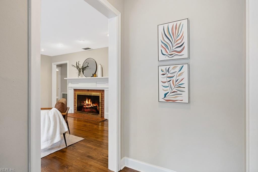Photo of 1440 Huntington Crescent, Norfolk, VA 23509 (MLS # 10655317)