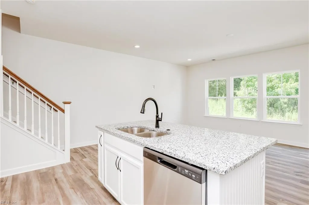 Suffolk, Virginia 23435, United States, 3 Bedrooms Bedrooms, ,3 BathroomsBathrooms,Residential,Active,248003