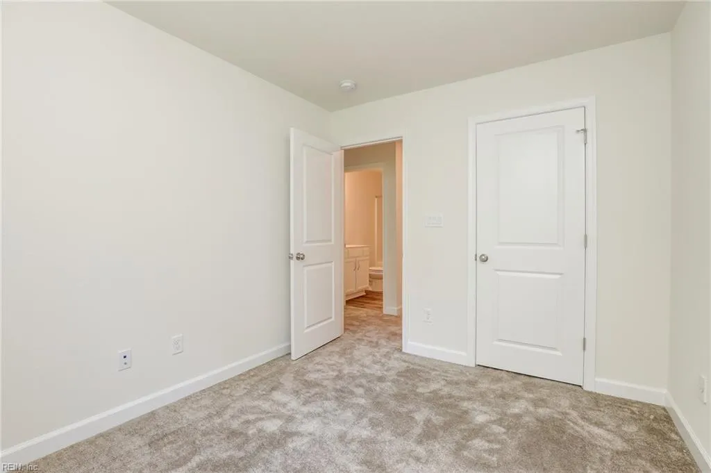 Suffolk, Virginia 23435, United States, 3 Bedrooms Bedrooms, ,3 BathroomsBathrooms,Residential,Active,248003