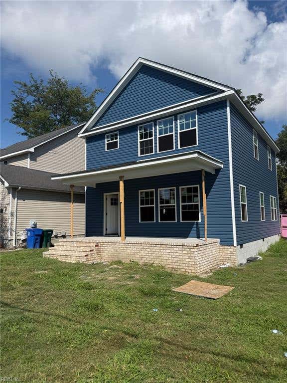 Photo of 1215 33rd Street, Newport News, VA 23607 (MLS # 10651126)