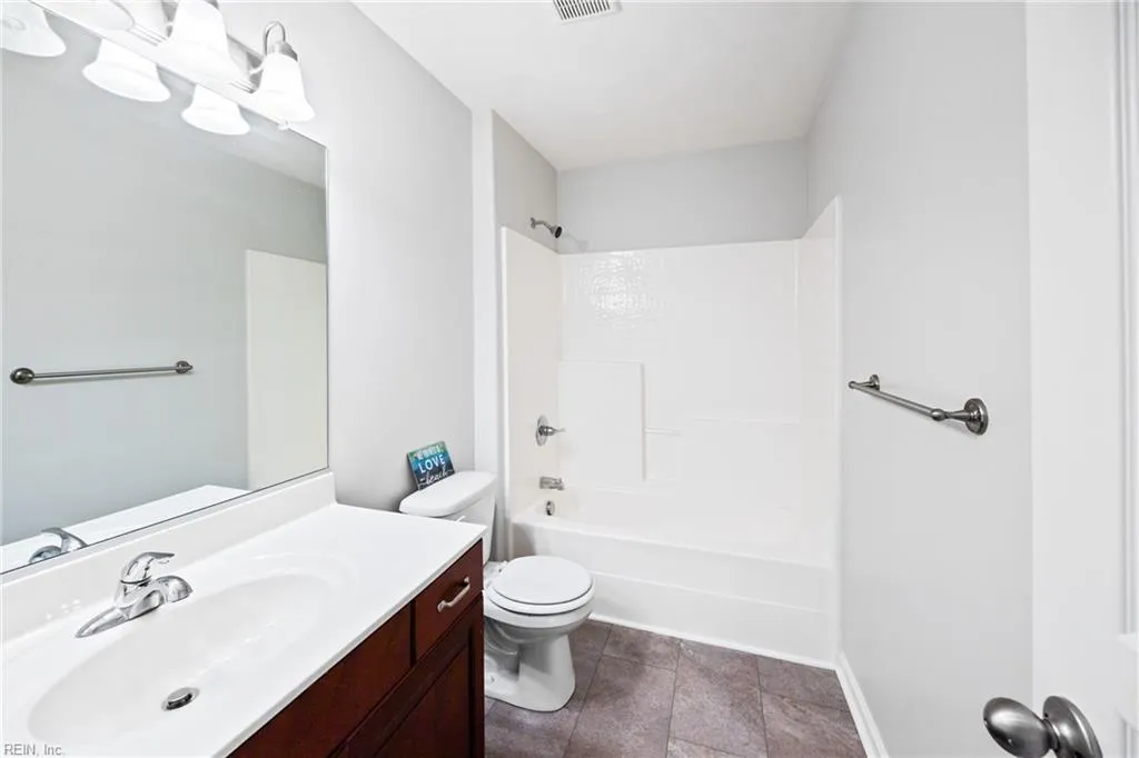 Virginia Beach, Virginia 23455, United States, 4 Bedrooms Bedrooms, ,4 BathroomsBathrooms,Residential,Active,167380