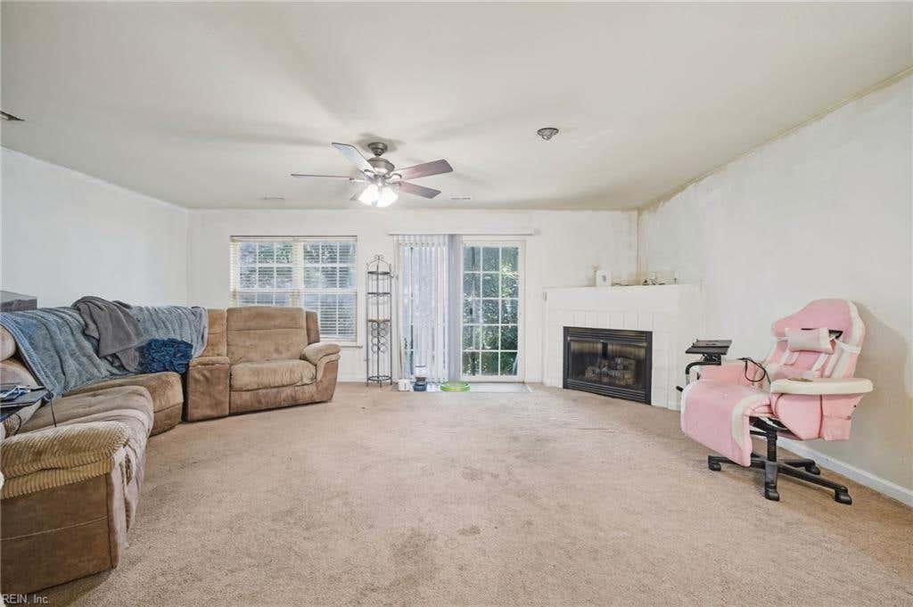 Photo of 816 Portsmouth Boulevard, Portsmouth, VA 23704 (MLS # 10648399)