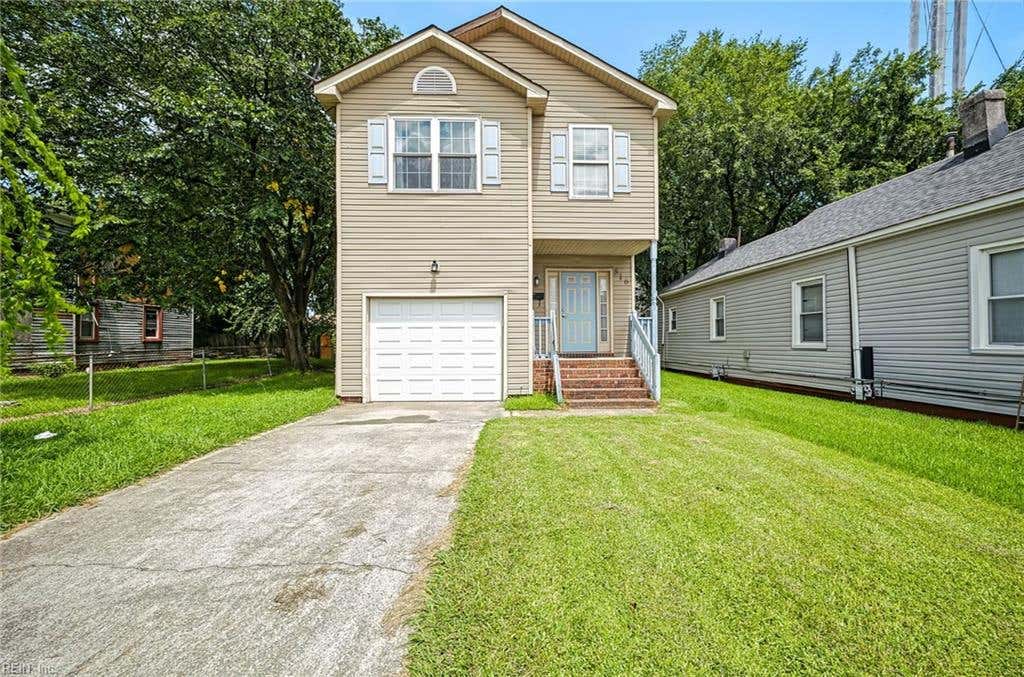 Photo of 816 Portsmouth Boulevard, Portsmouth, VA 23704 (MLS # 10648399)
