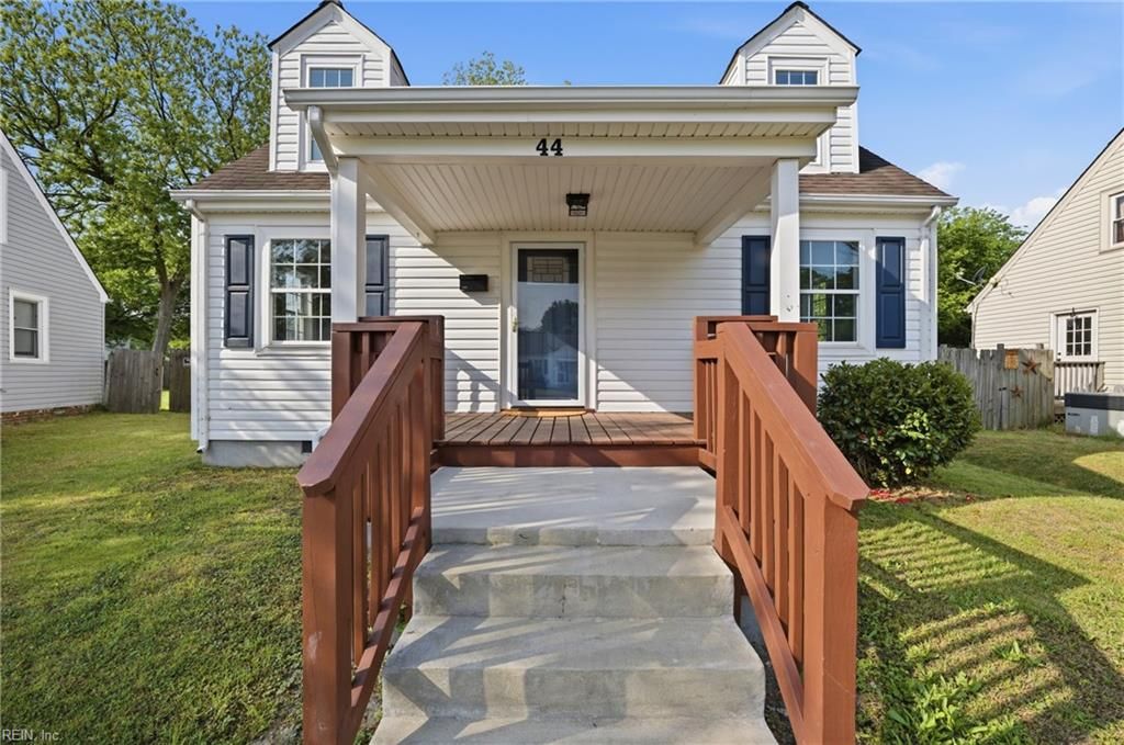 Photo of 44 Henry Street, Hampton, VA 23669 (MLS # 10631930)