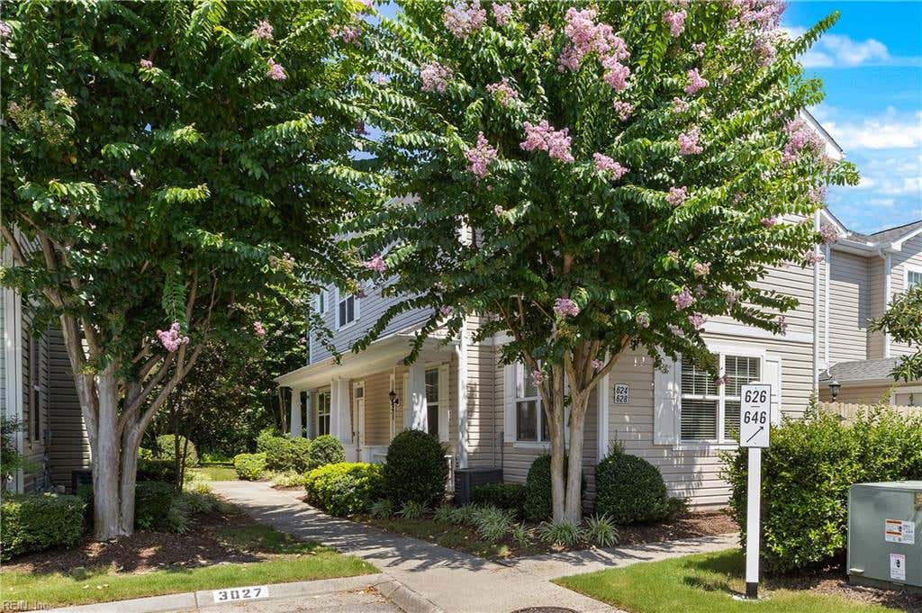 Photo of 628 Lacy Oak Drive, Chesapeake, VA 23320 (MLS # 10650238)