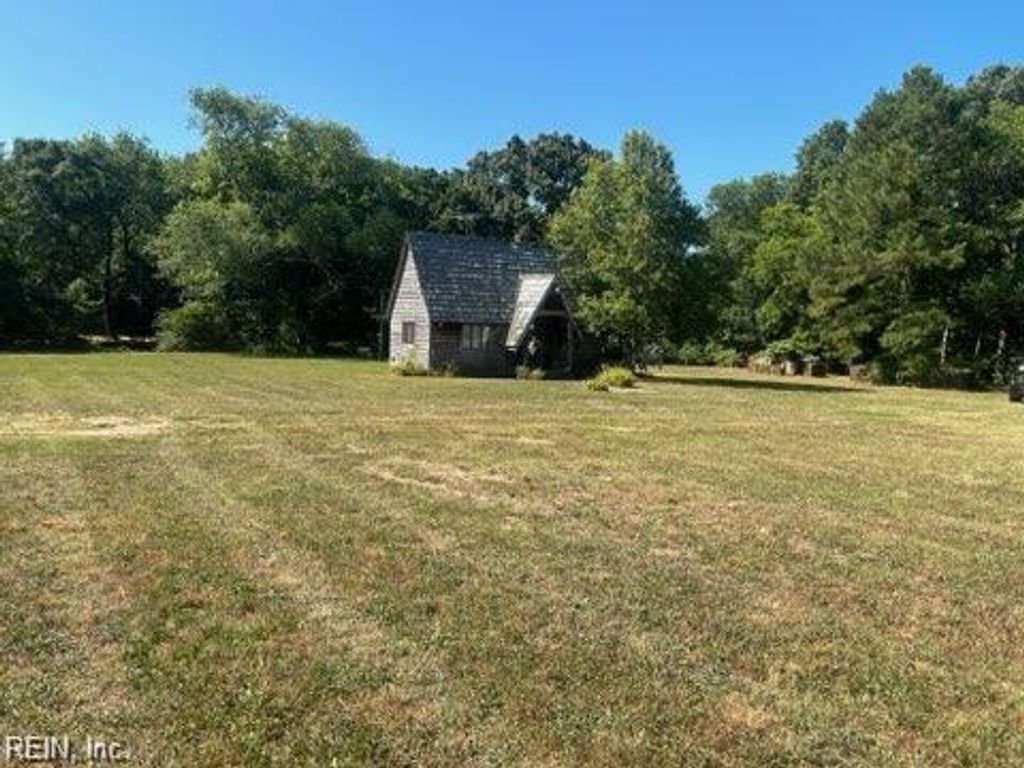 Photo of 7472 Seaside Road, Eastville, VA 23347 (MLS # 10615684)