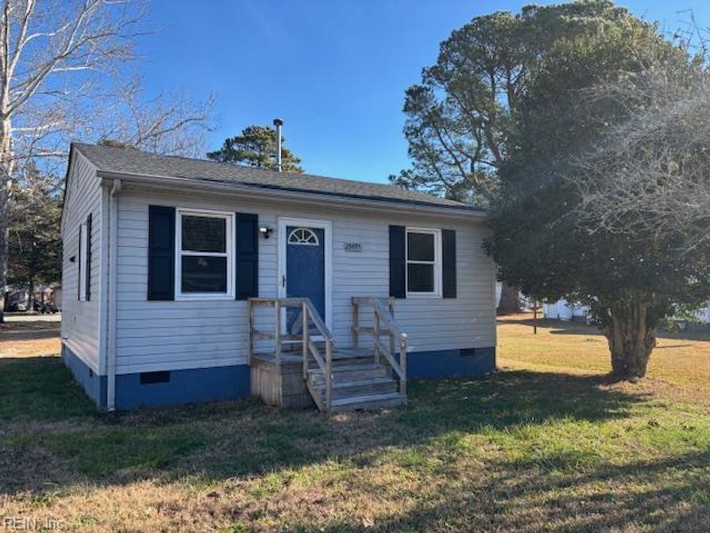 Photo of 28495 Everett Street, Newsoms, VA 23874 (MLS # 10614071)