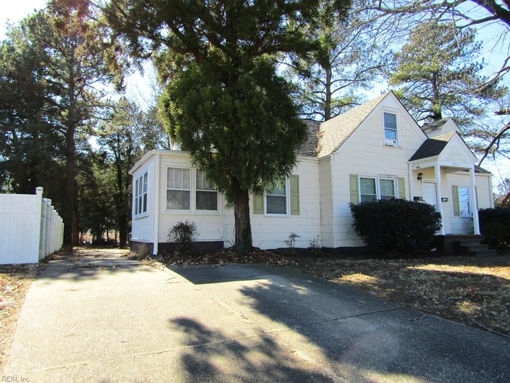 Photo of 873 Norview Avenue, Norfolk, VA 23513 (MLS # 10619472)